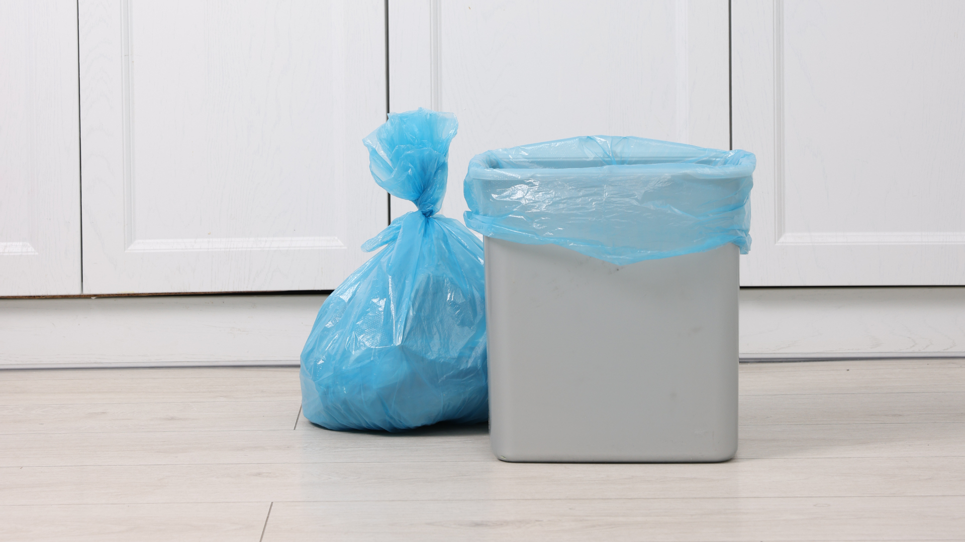 fond-sac-poubelle-coule